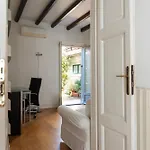 Youhosty - Nerino 10 * Milano