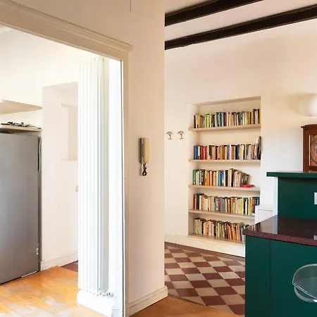 Youhosty - Nerino 10 Milan